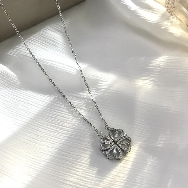 Collier TREFLE 4 COEURS