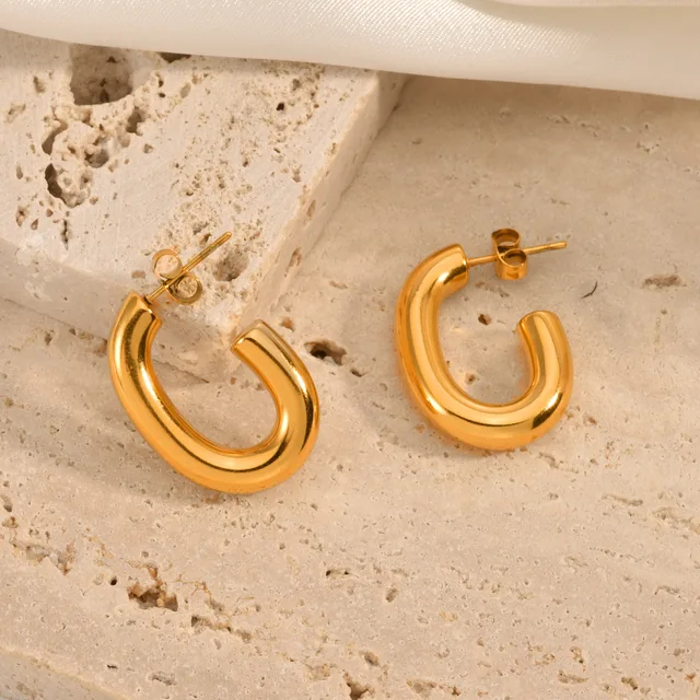 Boucles d'oreilles créoles minimaliste U plaqué or 18k