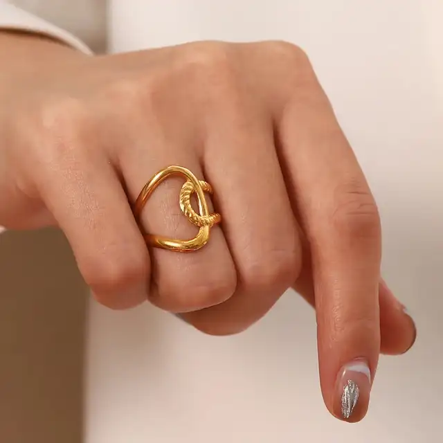 Bague NIRA - doré