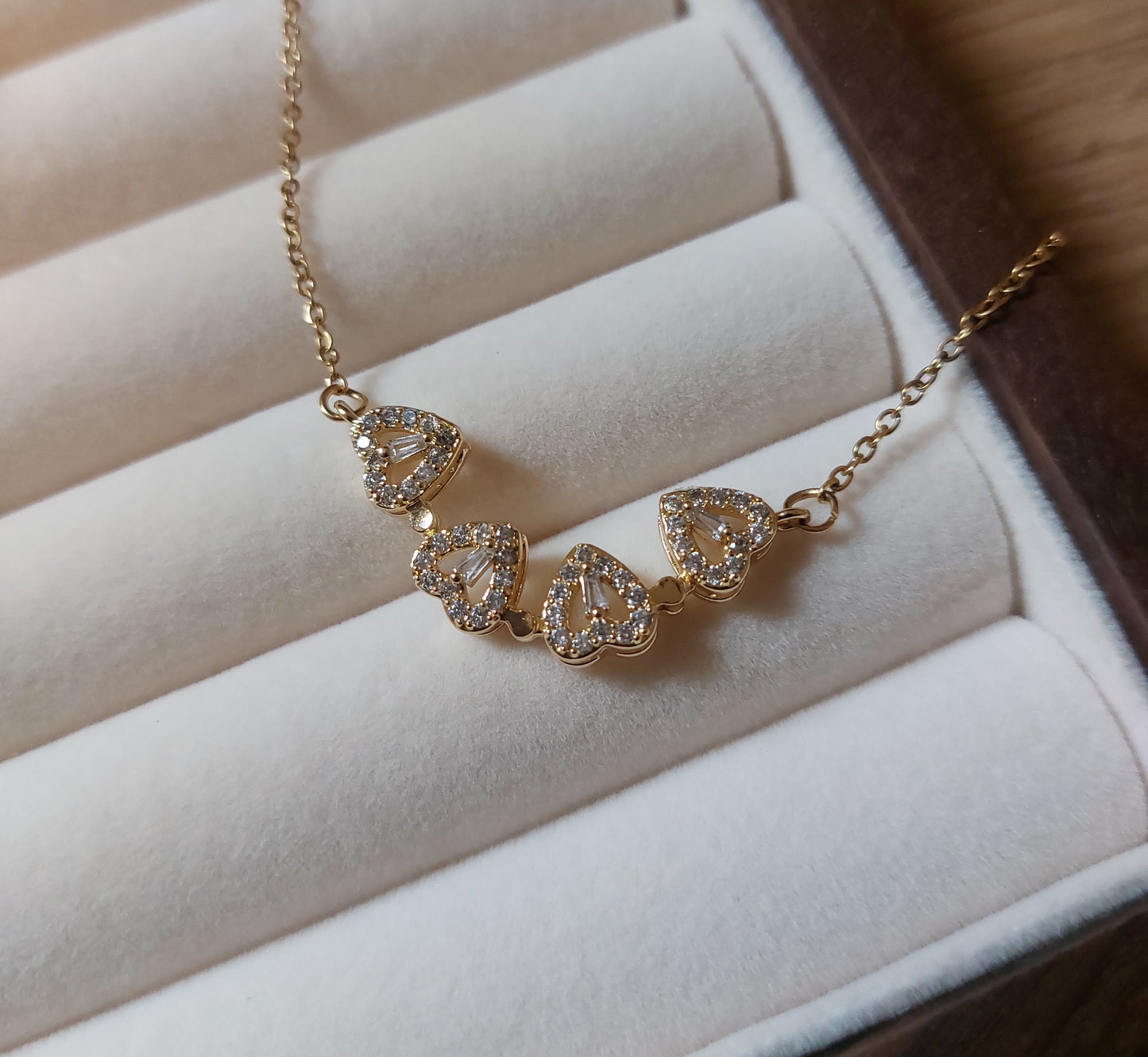 Collier TREFLE 4 COEURS