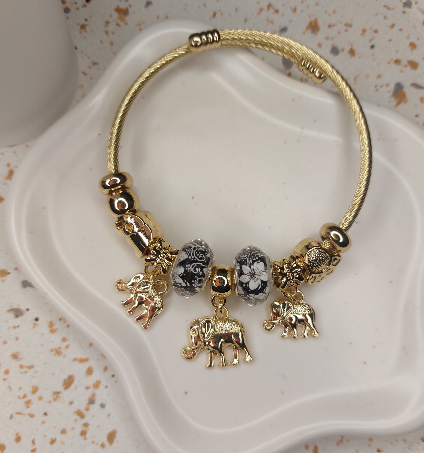 Bracelet charm's Chennai