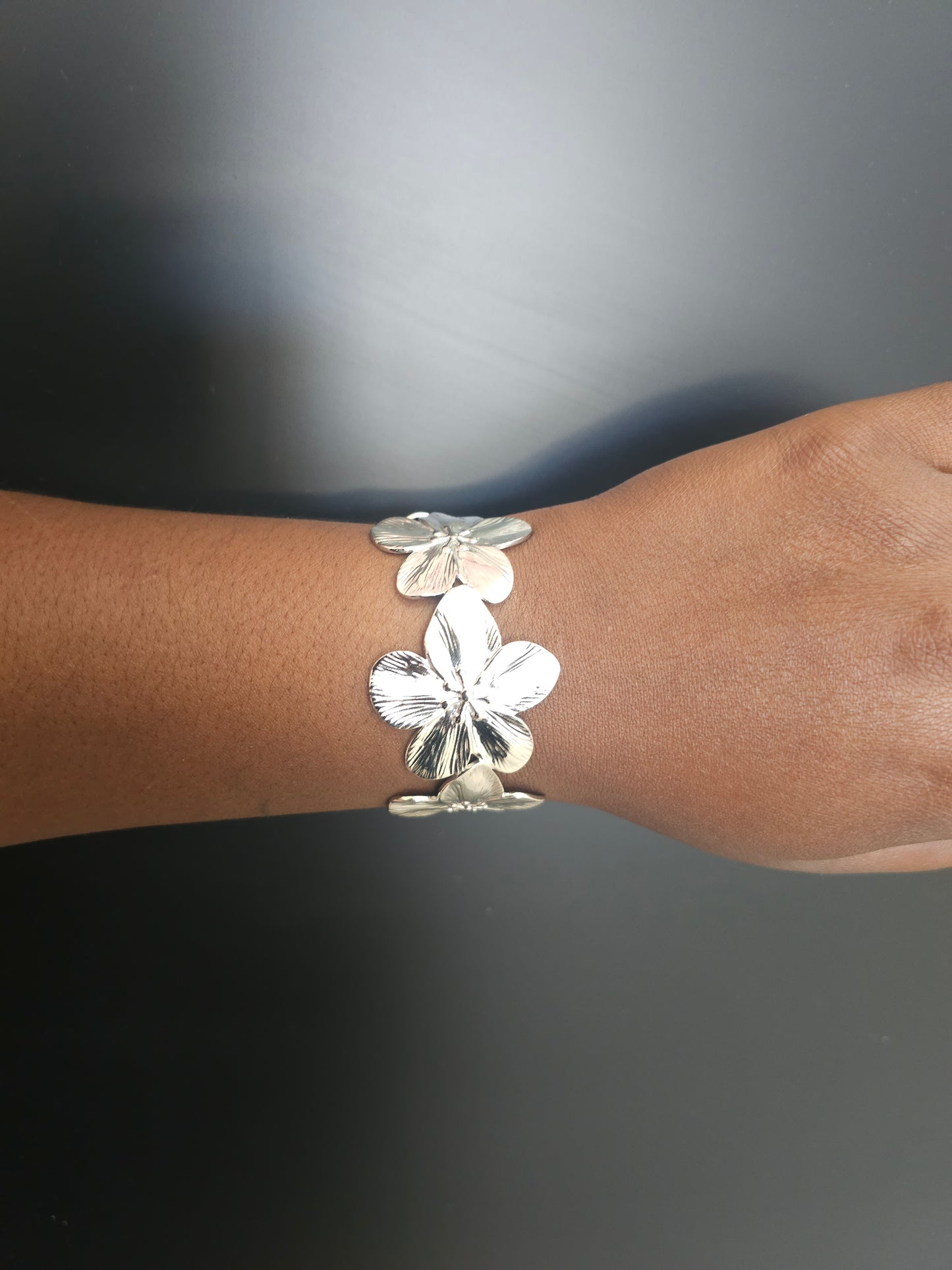 Bracelet Flor argenté