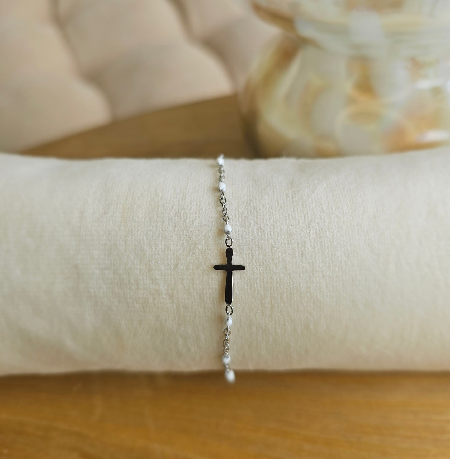 Bracelet croix blanc - Argenté