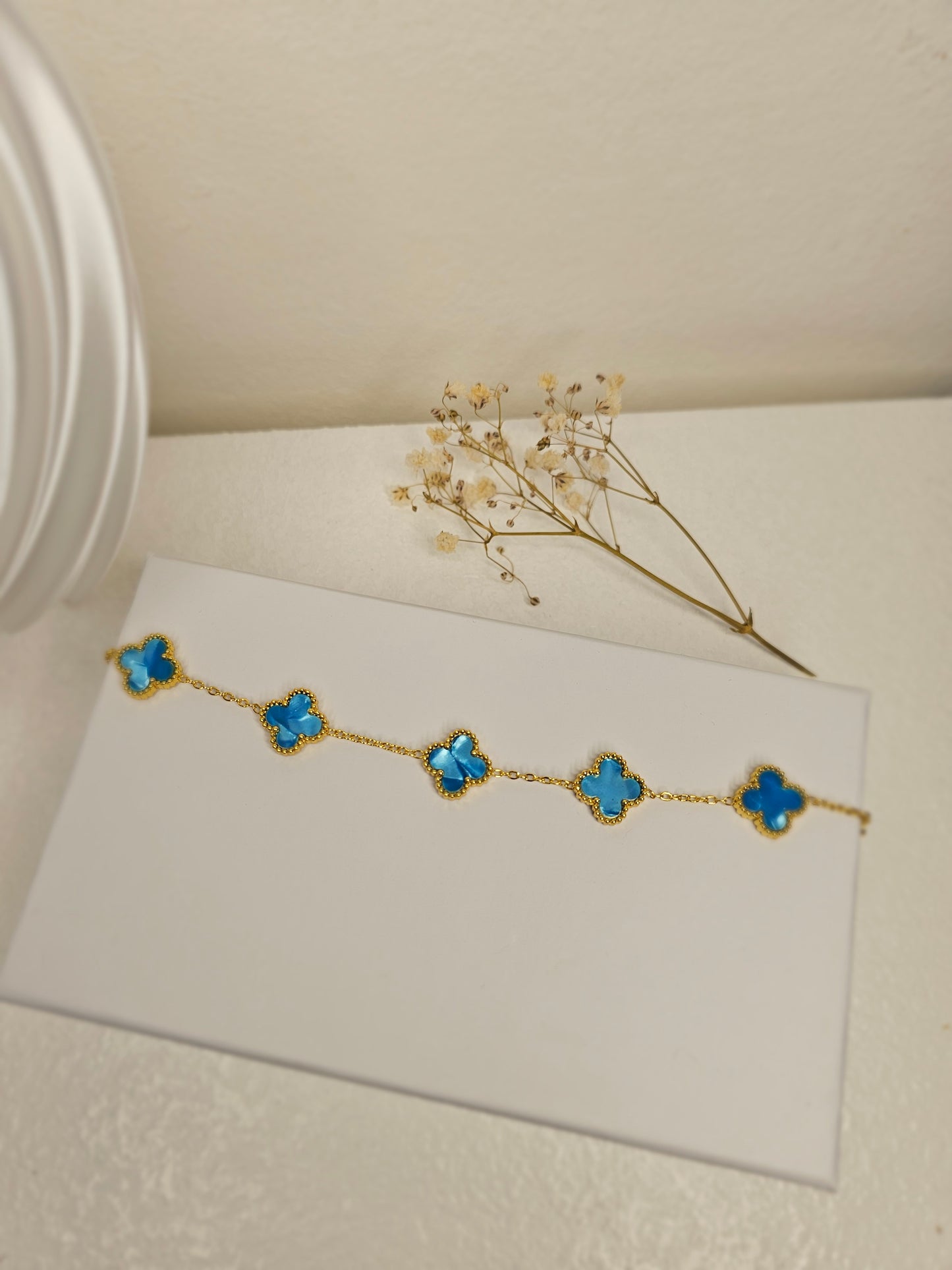 Bracelet trèfle bleu clair