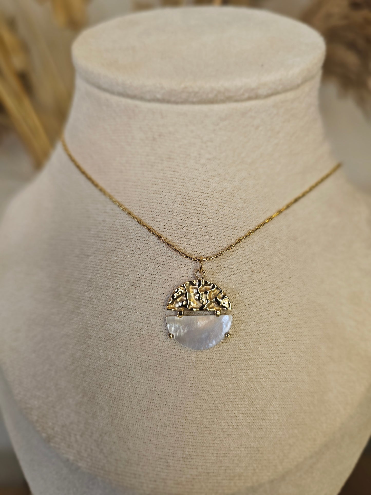 Collier Maë - Pierre naturelle en pierre de lune