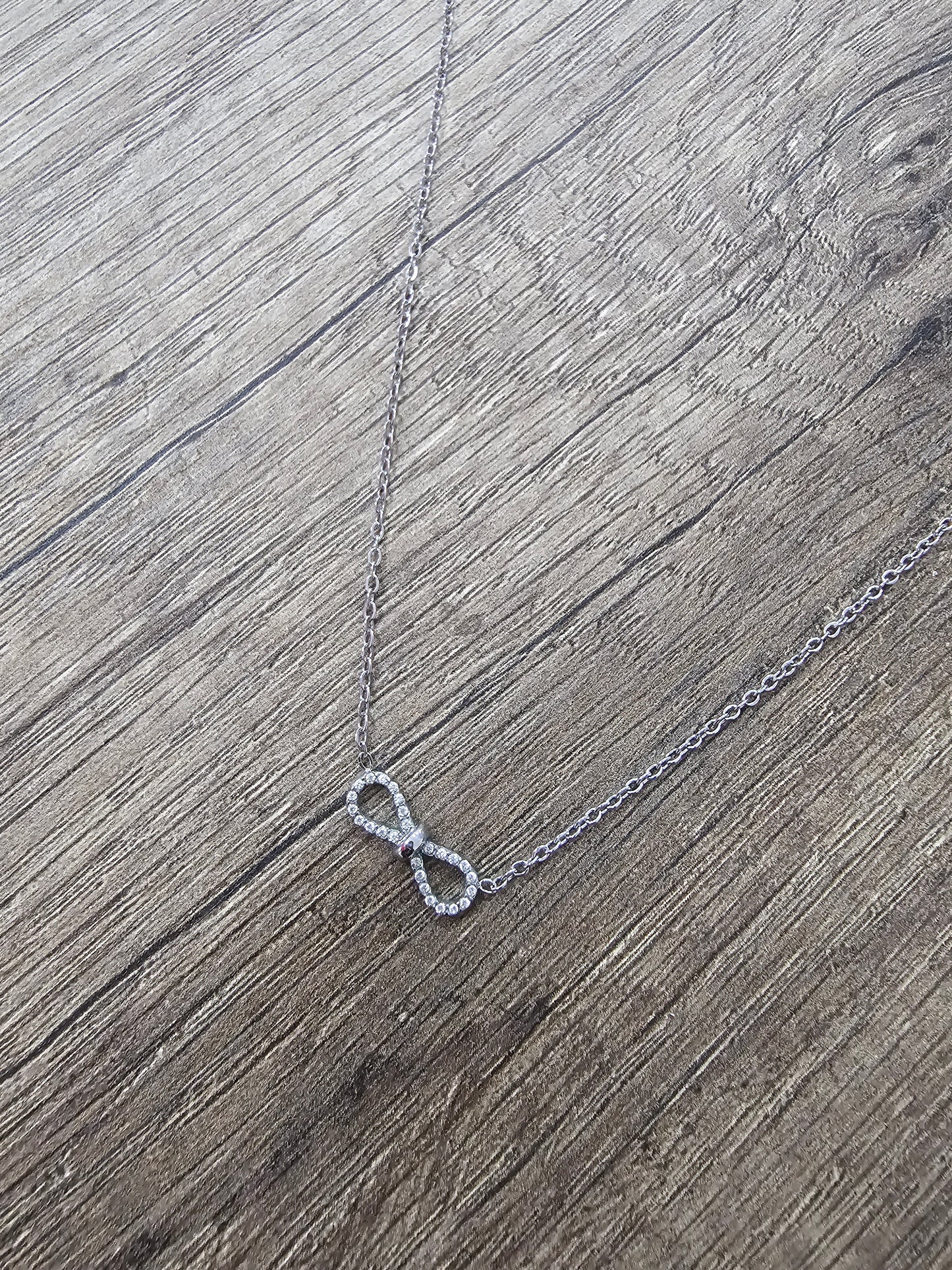 Collier infini argenté