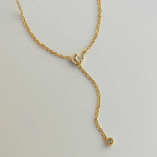 Collier LOTUS