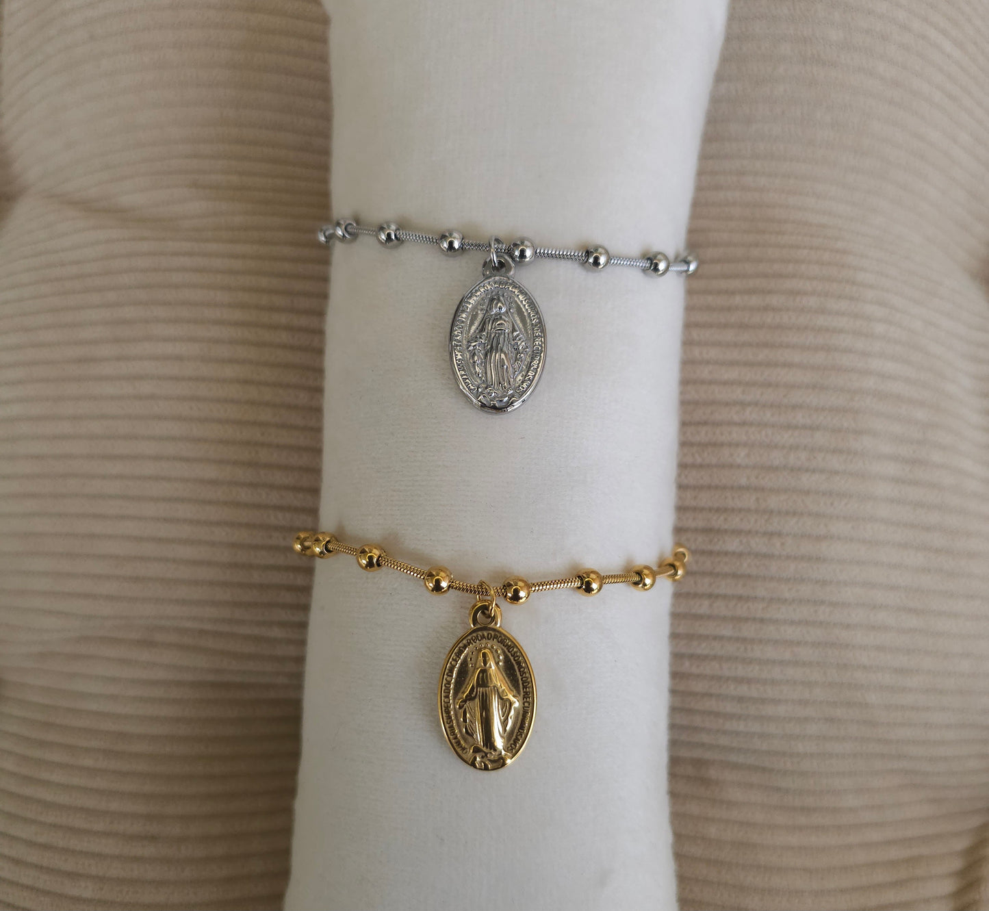 Bracelet médaille Vierge Miraculeuse - Doré