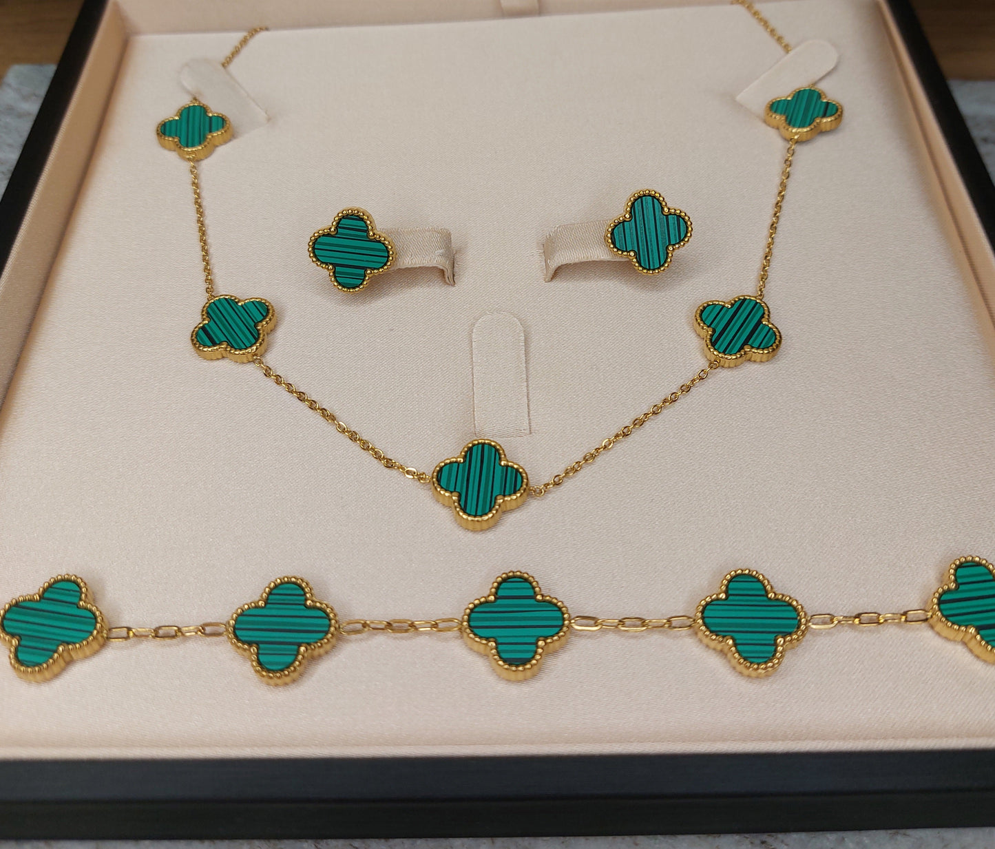 Coffret trèfle vert