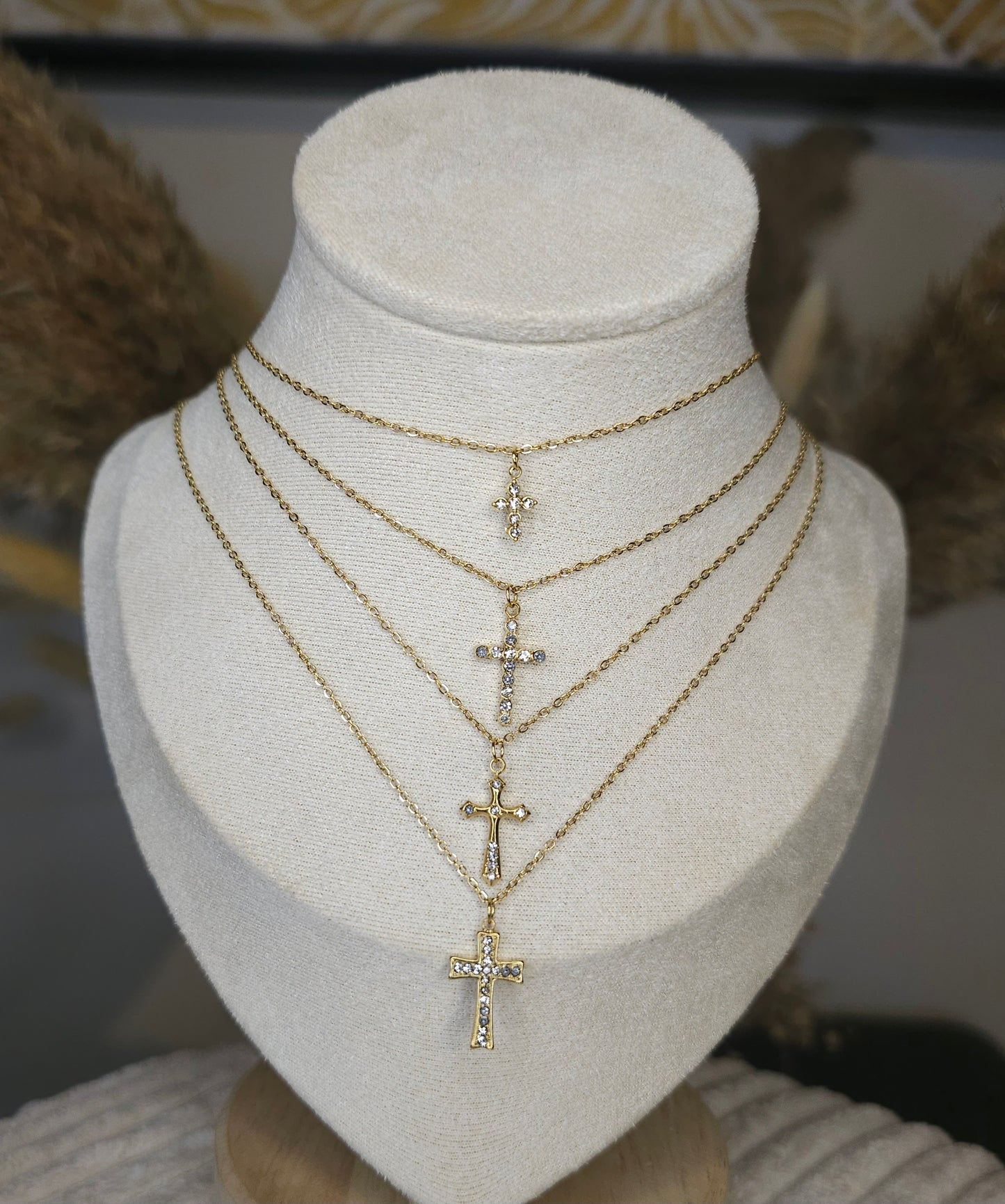 Chaîne croix raffiné