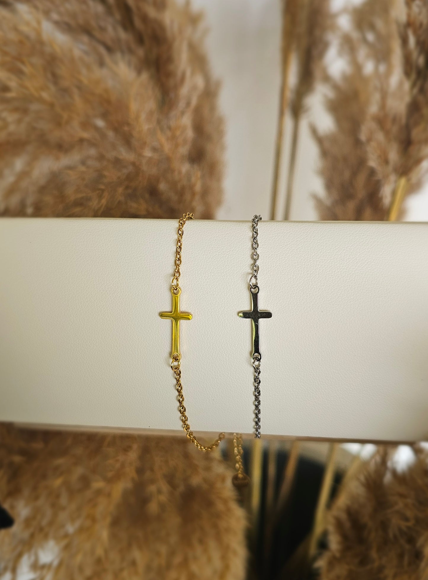 Bracelet acier croix - Doré