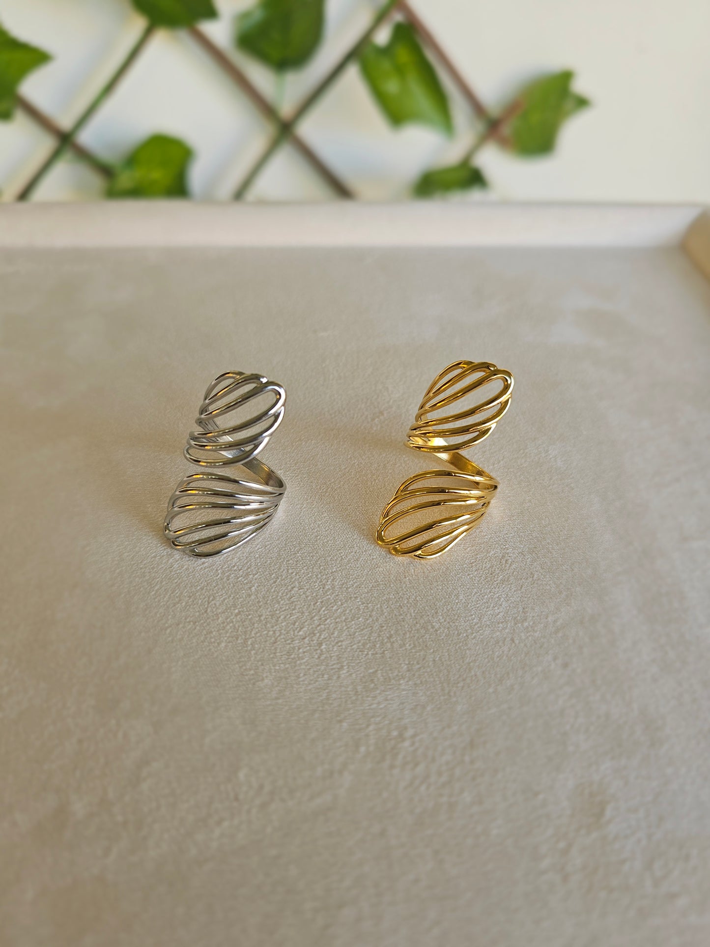 Bague NIREA - Doré