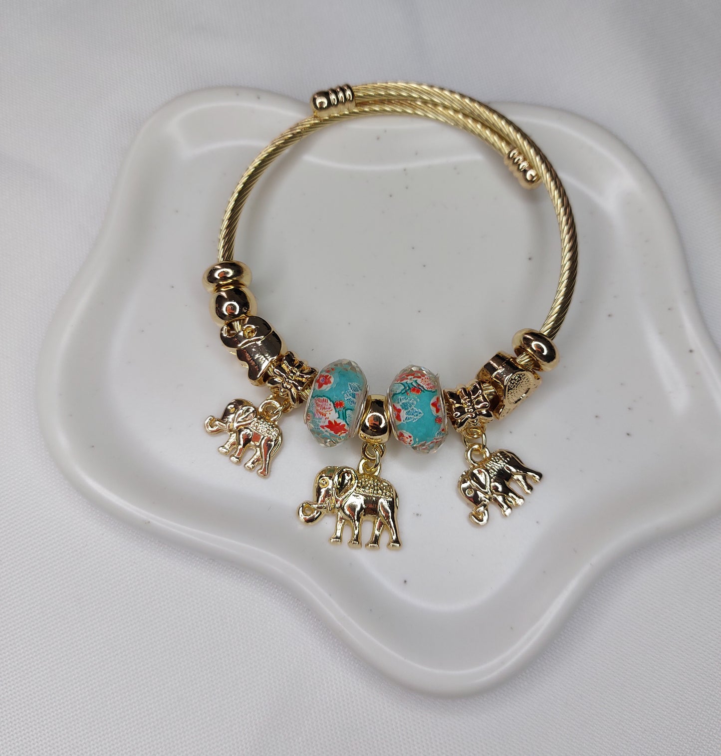 Bracelet charm's Dheli