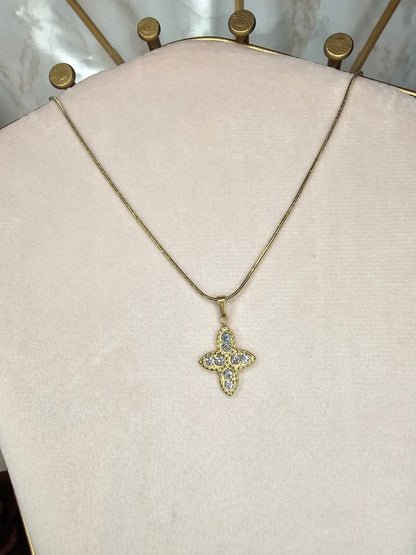 Collier Mel
