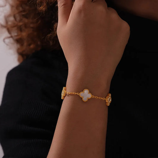 Bracelet trèfle blanc et strass