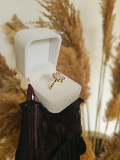 Bague IVORY Doré + Boîte en velours blanc