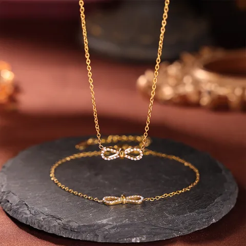 Collier infini doré