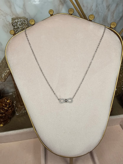 Collier infini argenté