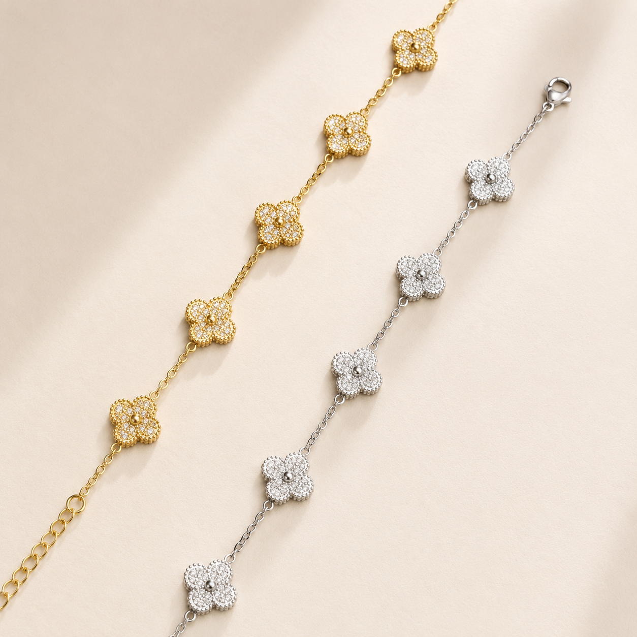 Bracelet trèfle doré & strass
